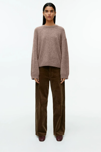 Matilda Relaxed Sweater in Acrylic and Viscose Blend